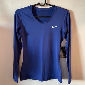Nike Women’s Long Sleeve Dri Fit Workout Top Blue